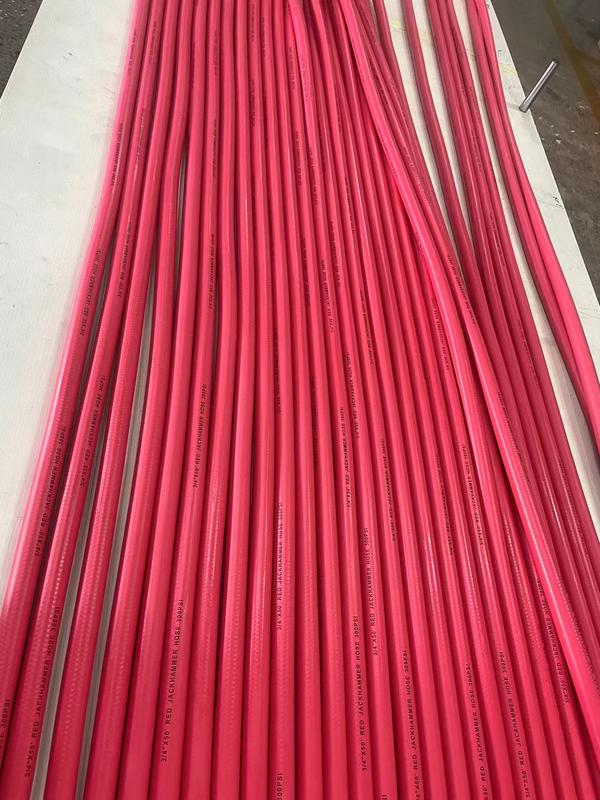 شیلنگ هوای چکش بادی – شیلنگ لاستیکی سنگین برای ابزارهای پنوماتیک، ساخت و ساز و کاربردهای صنعتی | 300 PSI